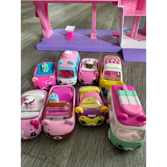 GUC Cutie Cars Drive Thru Playset With Die Cast Vehicles OG - Picture 3 of 7